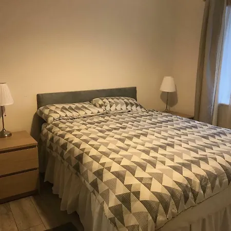 Clover Place Killarney